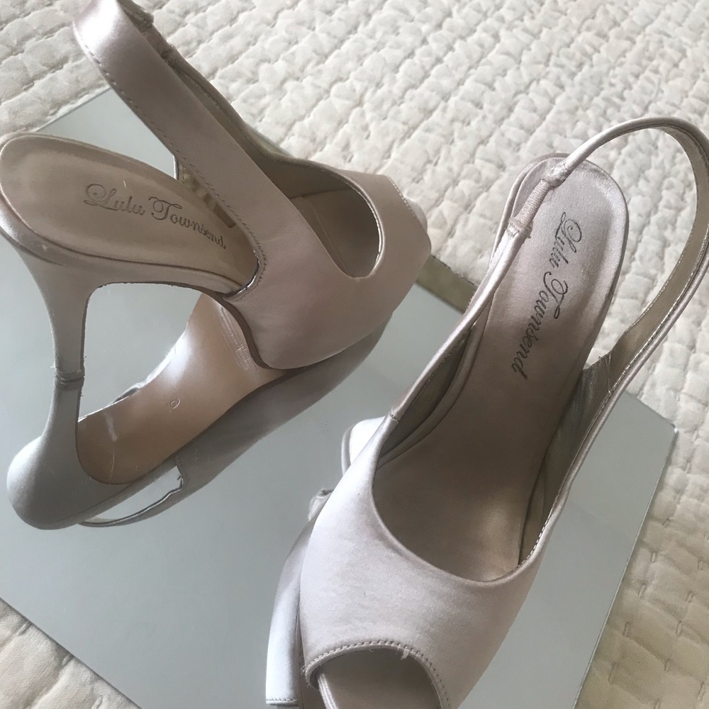 Lulu Townsend Champagne Heels View 4